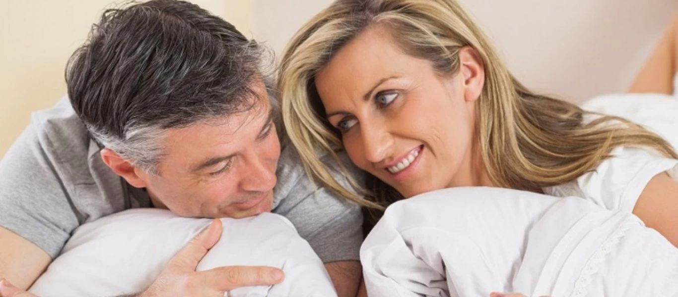 Οι 3+1 τρόποι για να απολαύσετε τη σεξουαλική επαφή μετά τα 45!